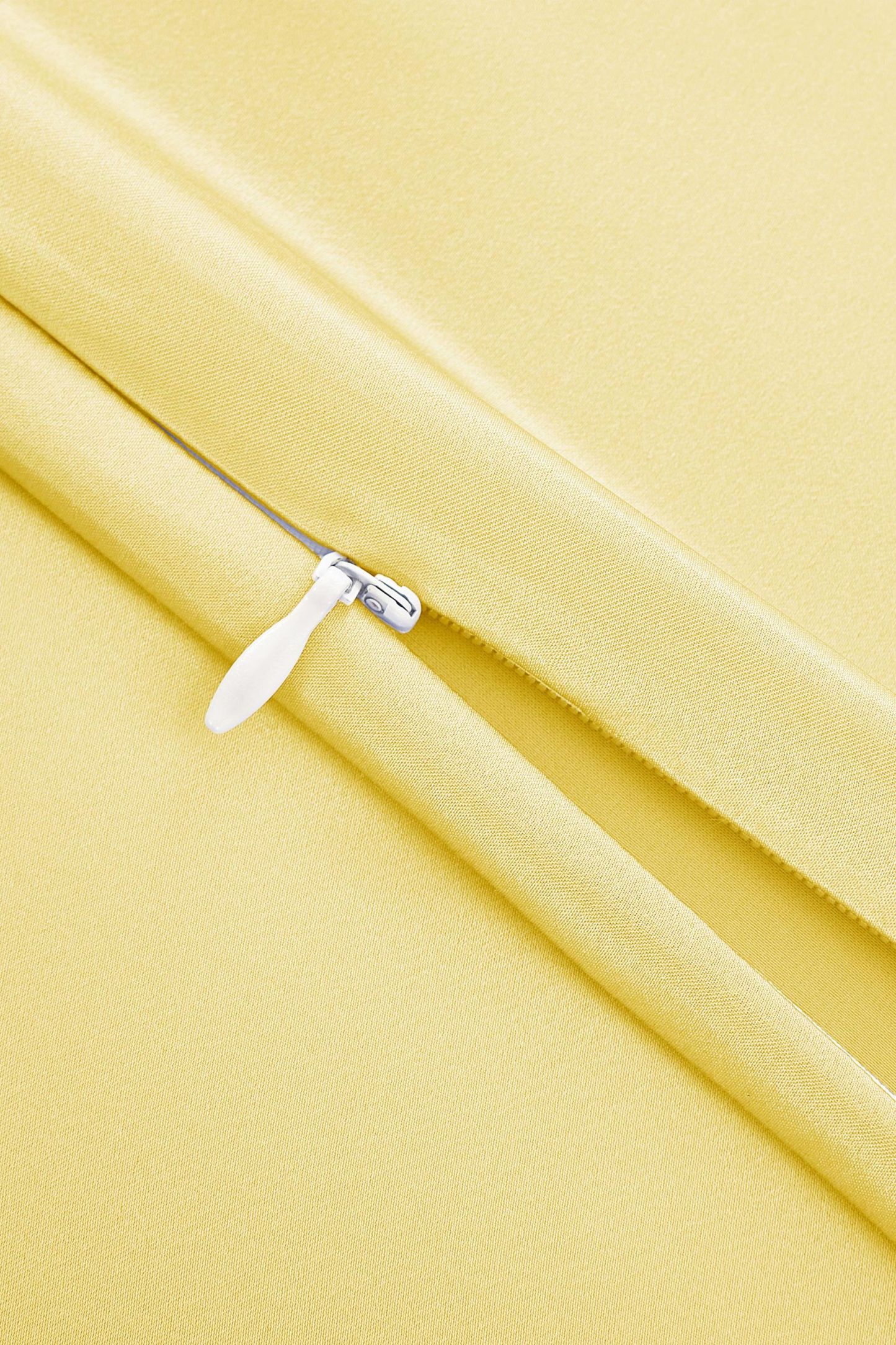 #color_LILYÁUREA® Golden-Yellow