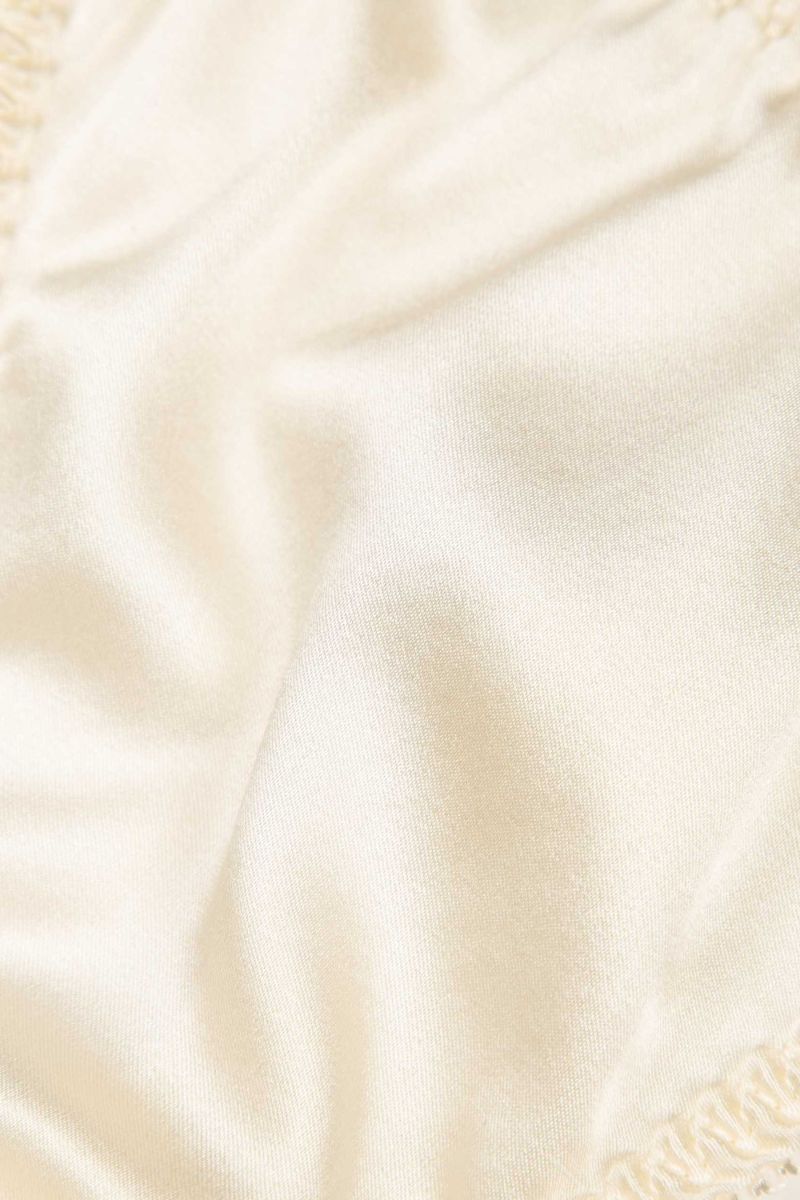 #color_Noir-Prune Clair-Jaune Clair -Taupe