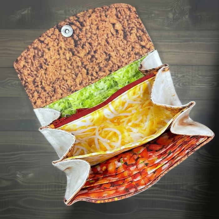 🌯LAST DAY 49% OFF - The Burrito Wallet – Your All-in-One Style & Storage Wrap!🔥✨