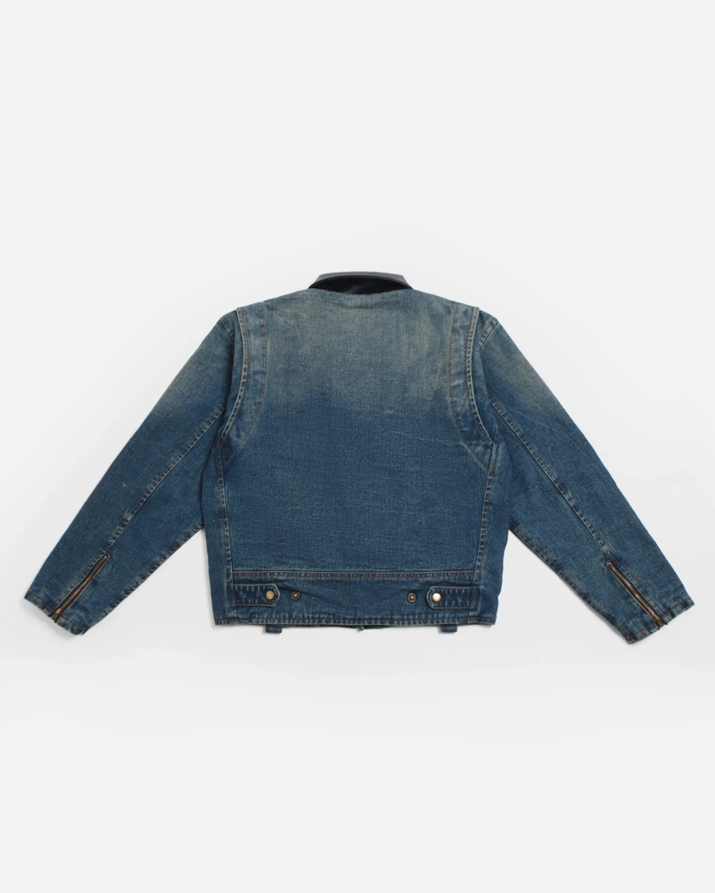 RAV 009 NOIR BESCAP JACKET