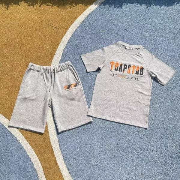 Trapstar Chenille Decoded Short