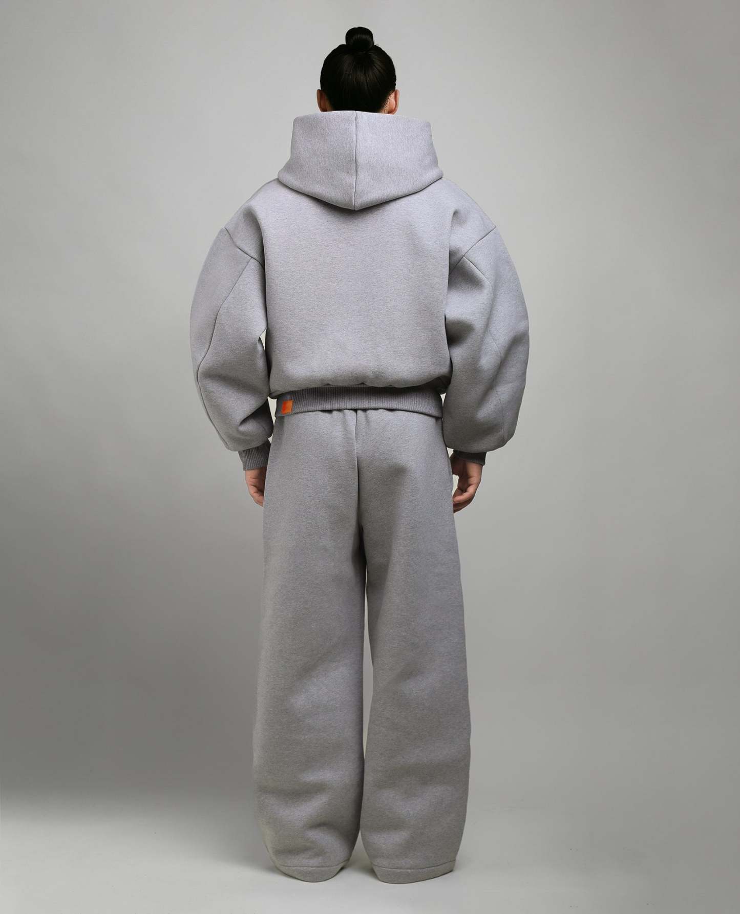THE HOODIE V4 - CONCRETE GRAY