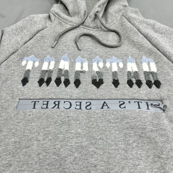 TRAPSTAR CHENILLE DECODED HOODED