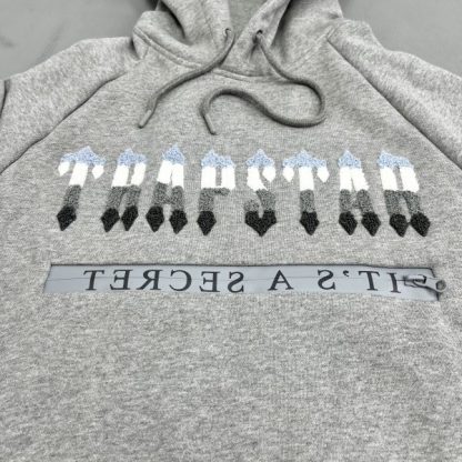 TRAPSTAR CHENILLE DECODED HOODED