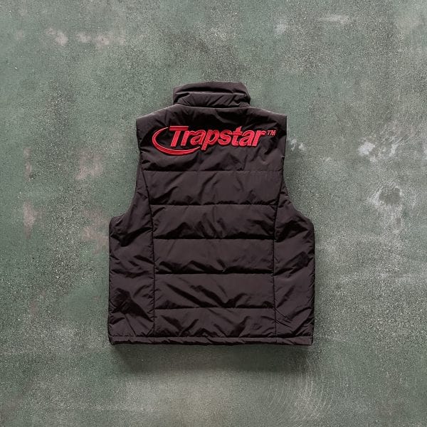 Trapstar Black Vest Red Badge