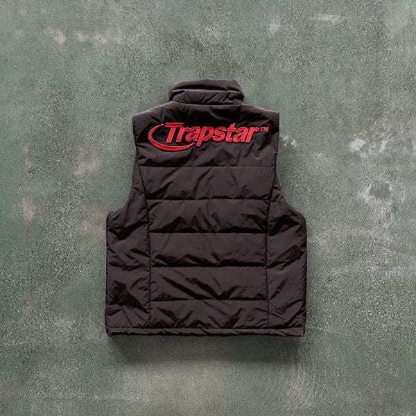 Trapstar Black Vest Red Badge