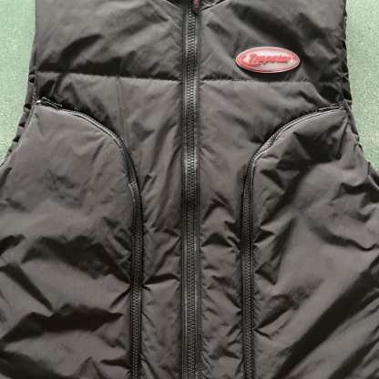 Trapstar Black Vest Red Badge