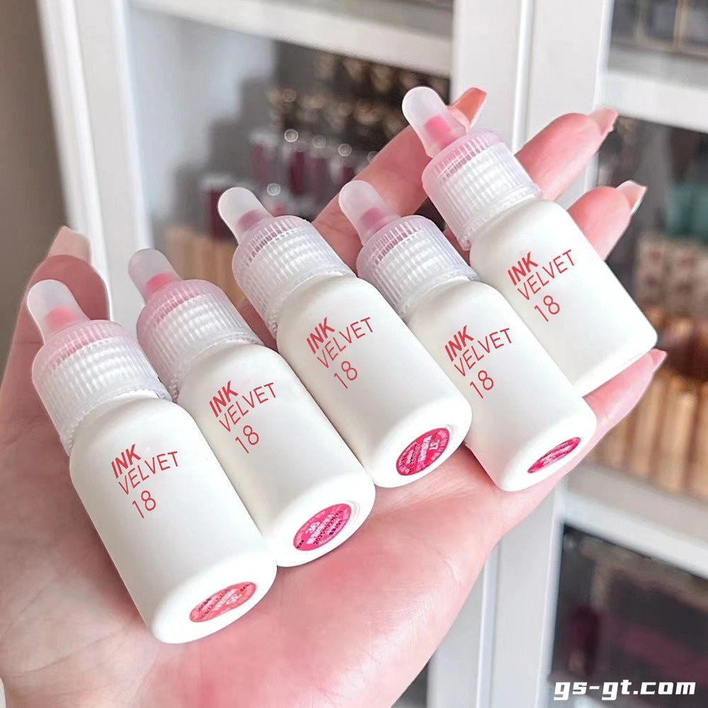 Daimanpu D151 Lip Lacquer