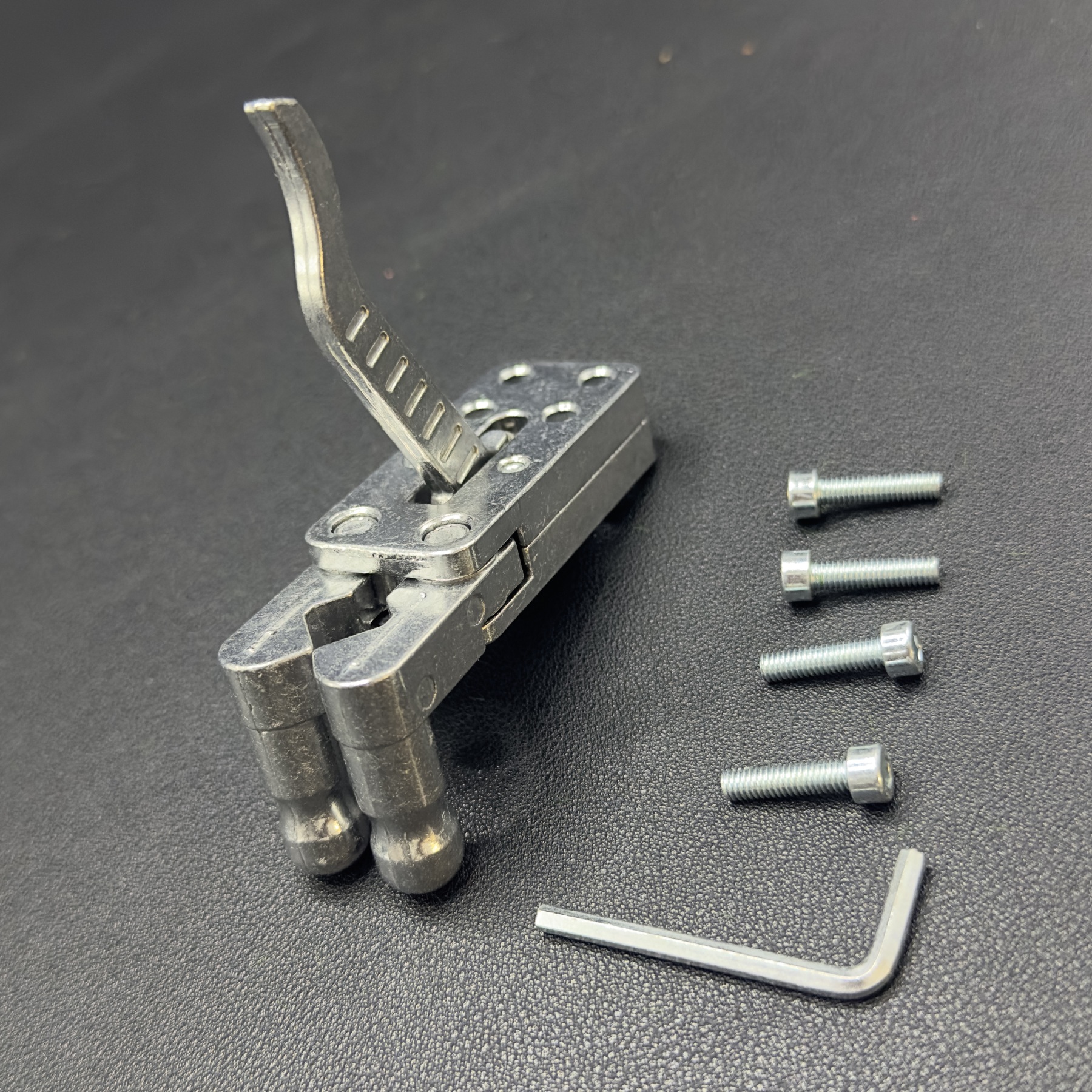Stainless Steel Cast Slingshot Release Device Slingshot Trigger DIY Slingshot Gun for Adult