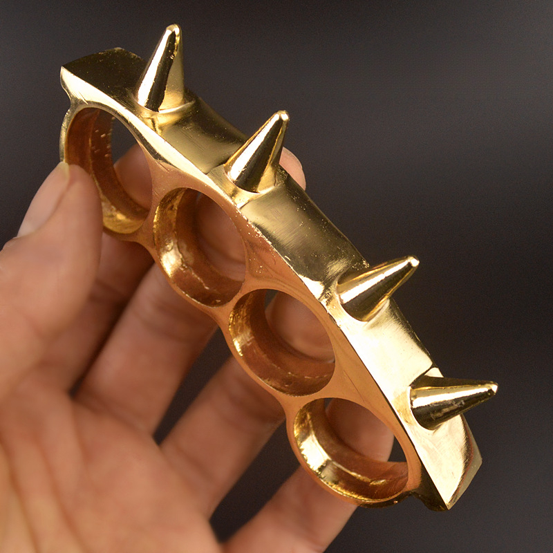 2pcs Brass Knuckles Pointed Four-Finger Fist Ring Buckle Black and Golden YY-kck001