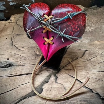 💔Broken Wood Heart on steel pedestal 💔