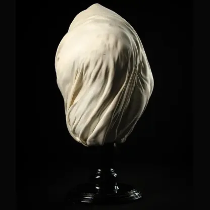 Transfiguratio Mortis Statue