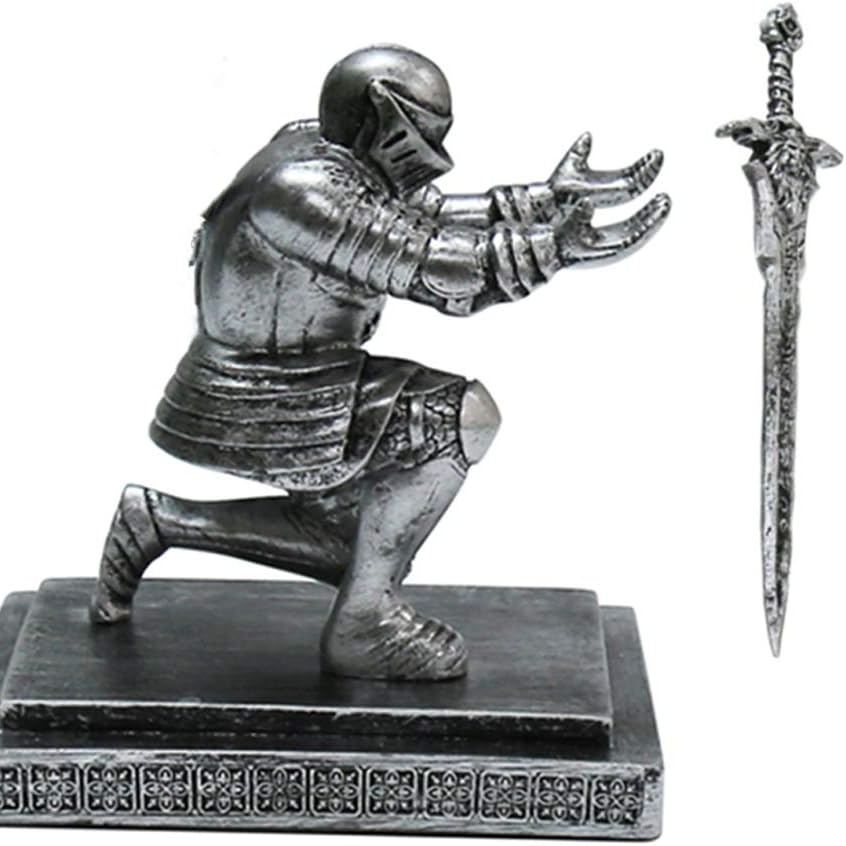 Knight Pen Holder
