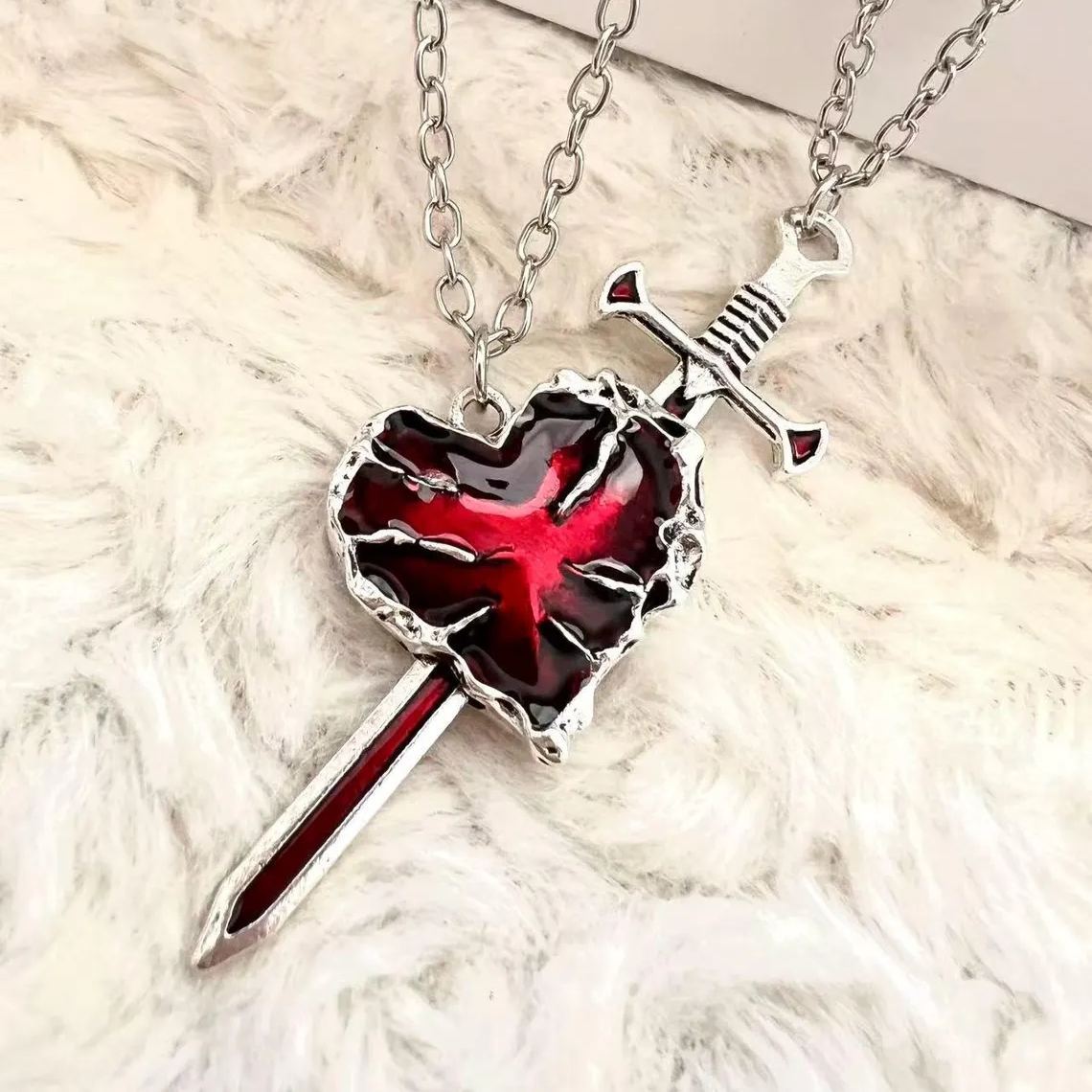 [Copy]Gold/ Silver-plated Heart & Sword Couples Necklace Set