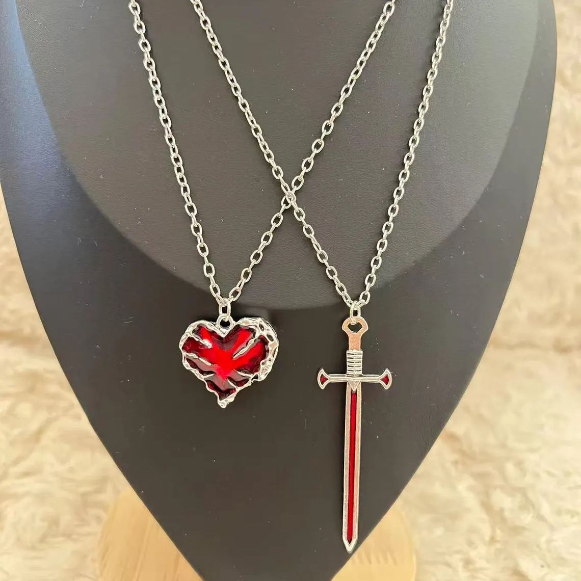 [Copy]Gold/ Silver-plated Heart & Sword Couples Necklace Set