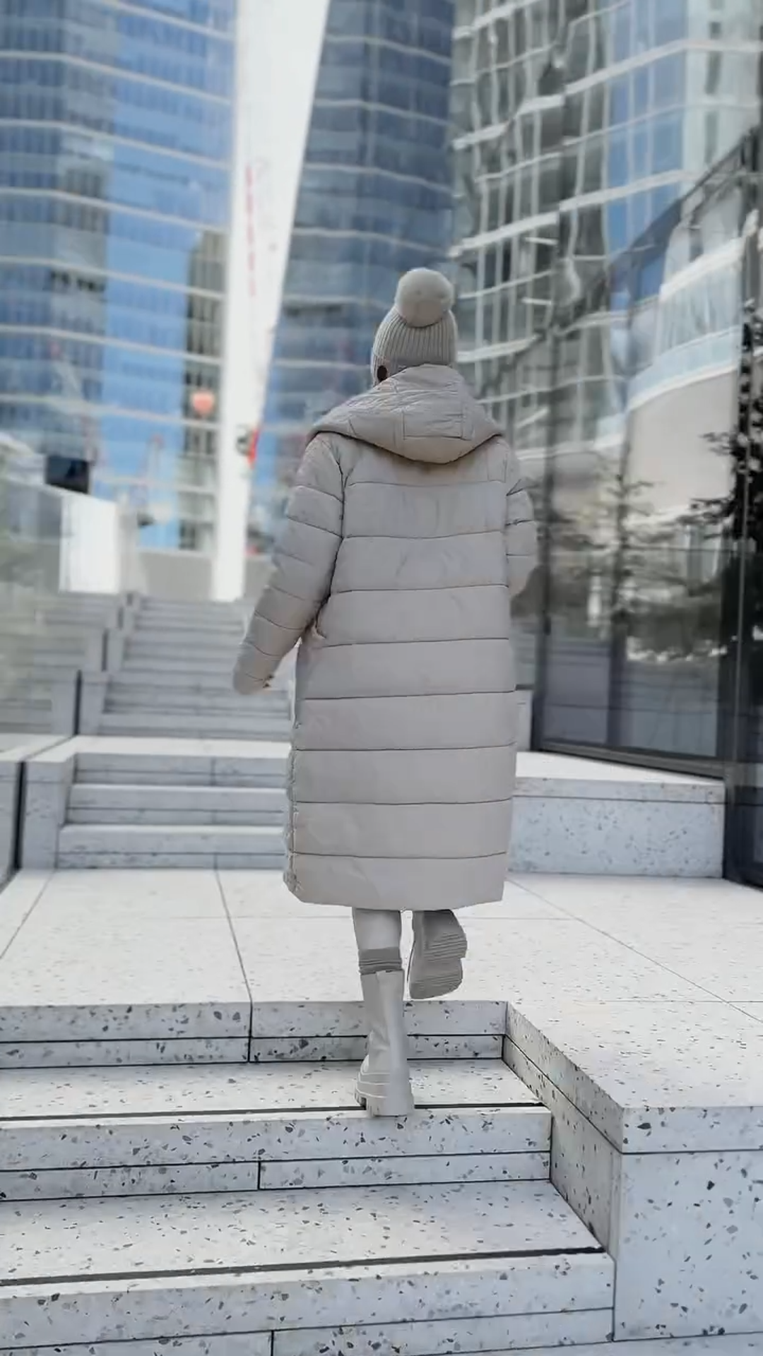 Abrigo acolchado largo de plumón de pato de dos tonos