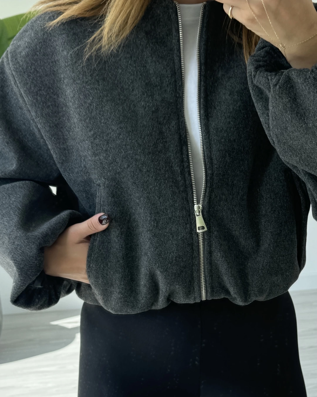 Anthracite Zippered Short Cashmere Jacket