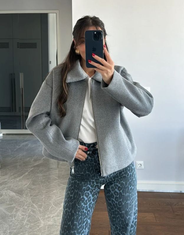 Collar Detailed Cashmere Jacket