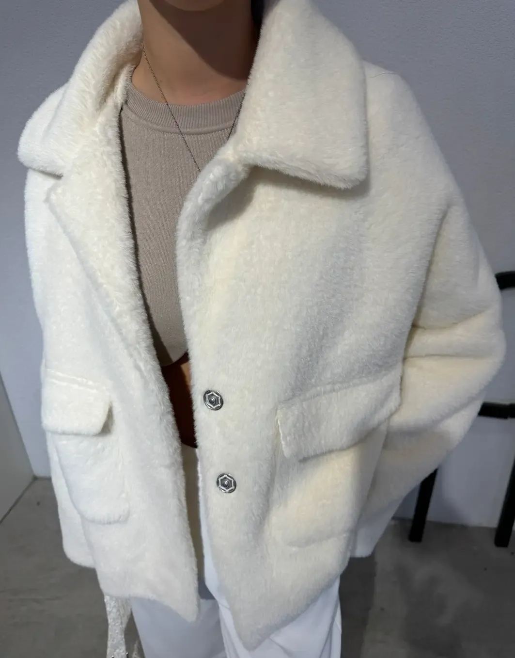 Lined Pocket Detailed Fur