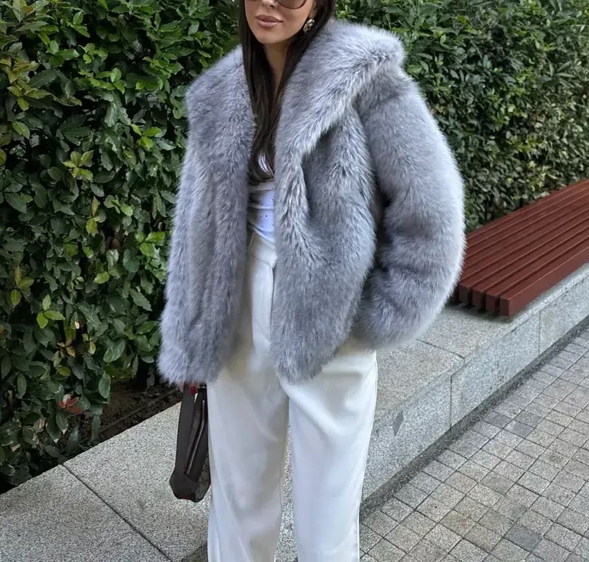 Grey Transitional Premium Fur