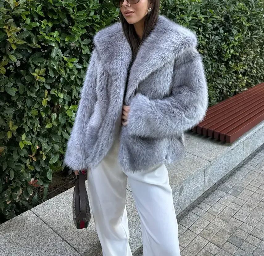Grey Transitional Premium Fur