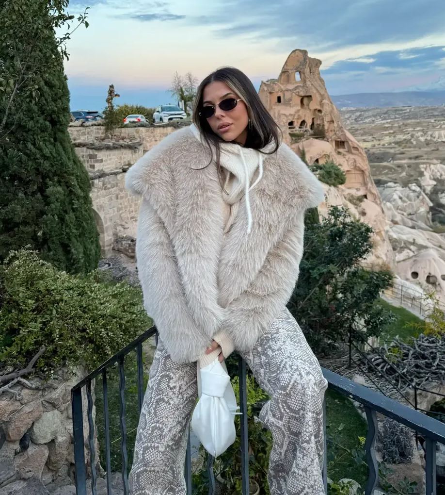 Stone Color Lined Premium Fur
