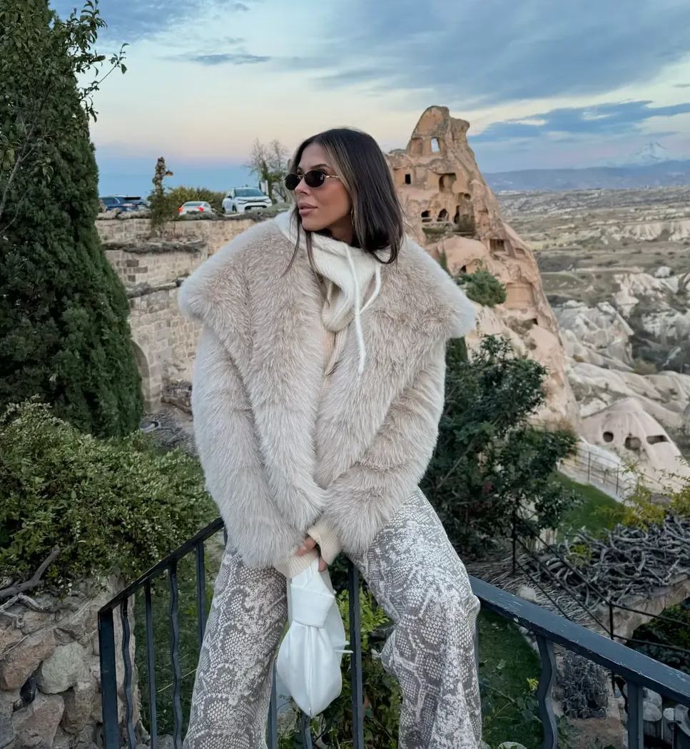 Stone Color Lined Premium Fur