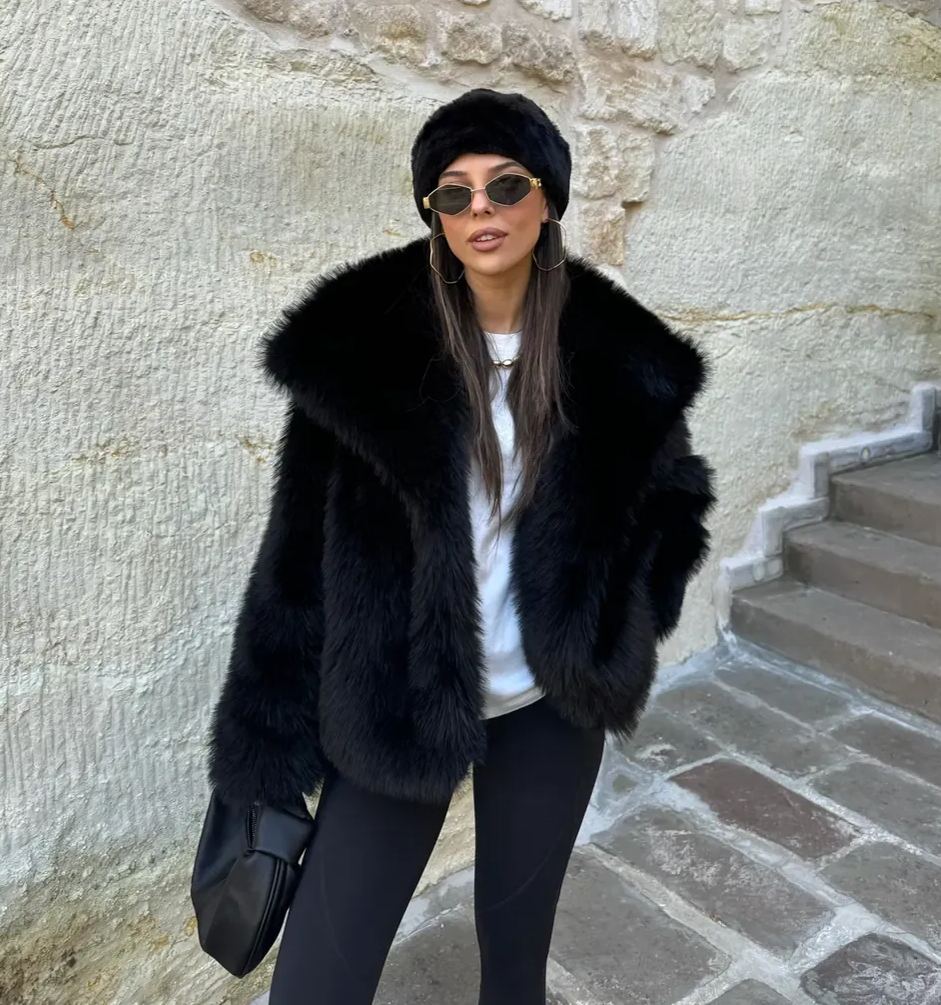 Black Lined Premium Fur