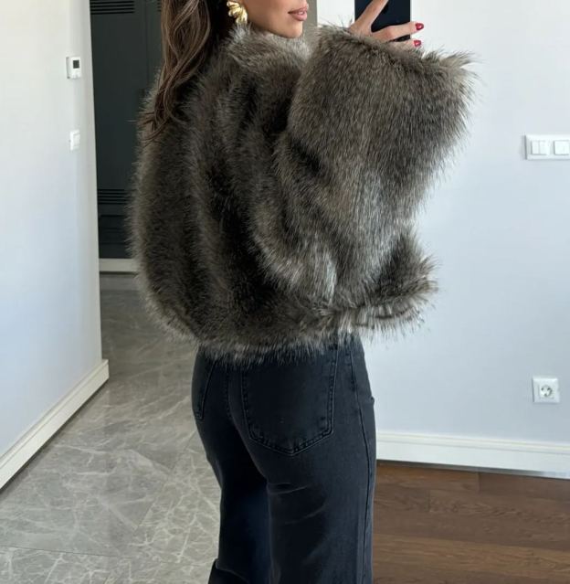Design Grey Short Fur