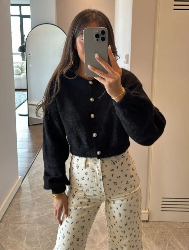 Black Stone Button Detailed Cardigan