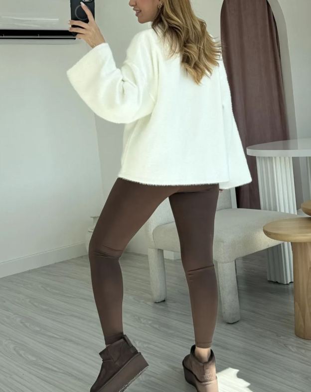 Ecru Wide Sleeve Bearded Oversize Sweater