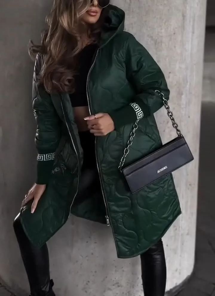 Chaqueta acolchada con puños laberínticos