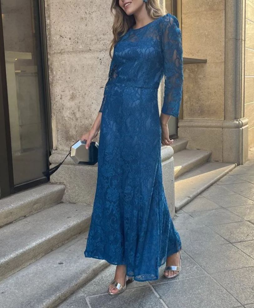 Vestido blonda azul petróleo París