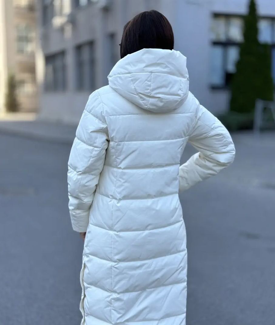 Elegant White Down Coat: Windproof, Hooded, and Long - Length