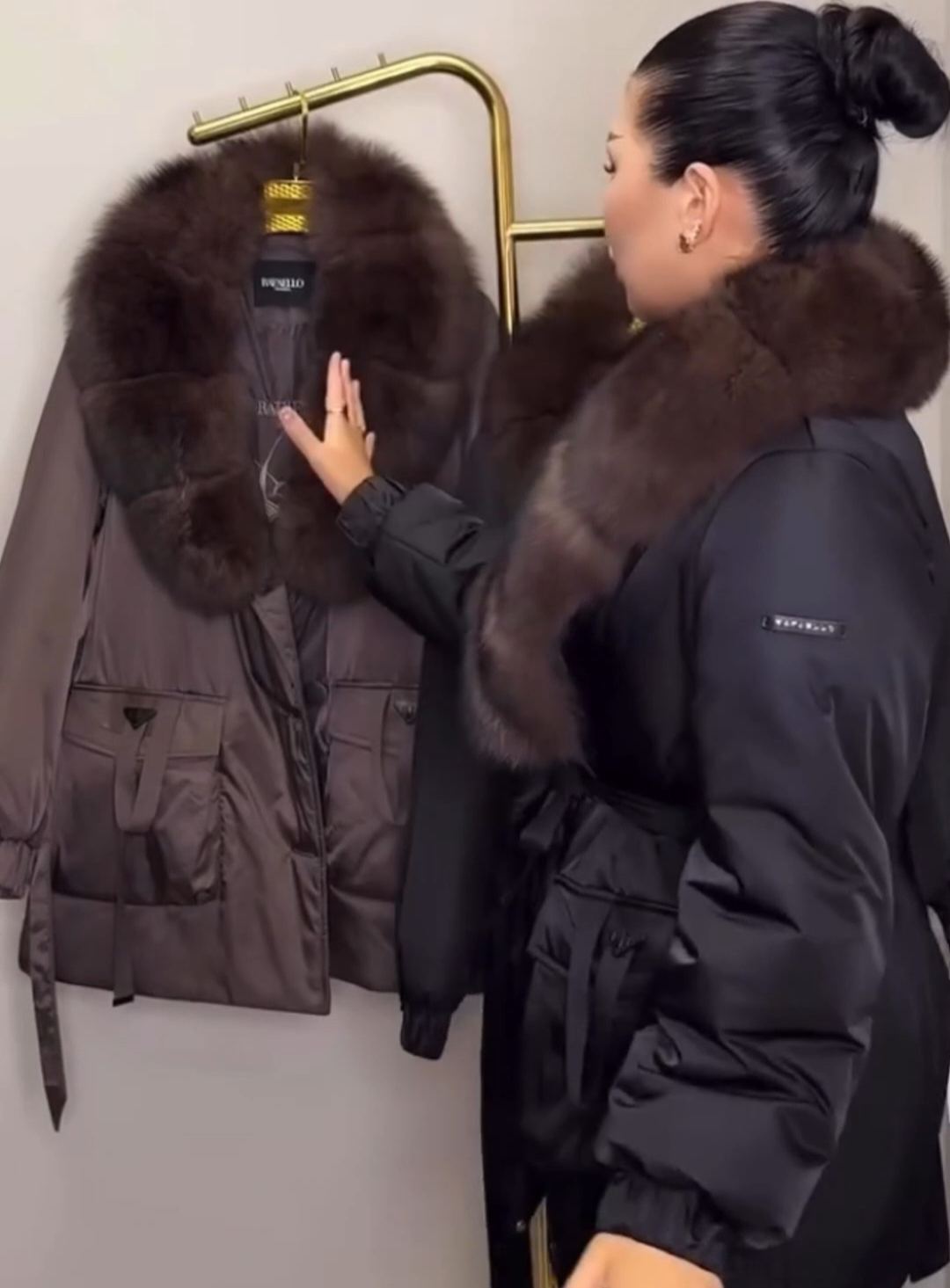 Fashion Premium Black Down Jacket with Brown Fur Collar