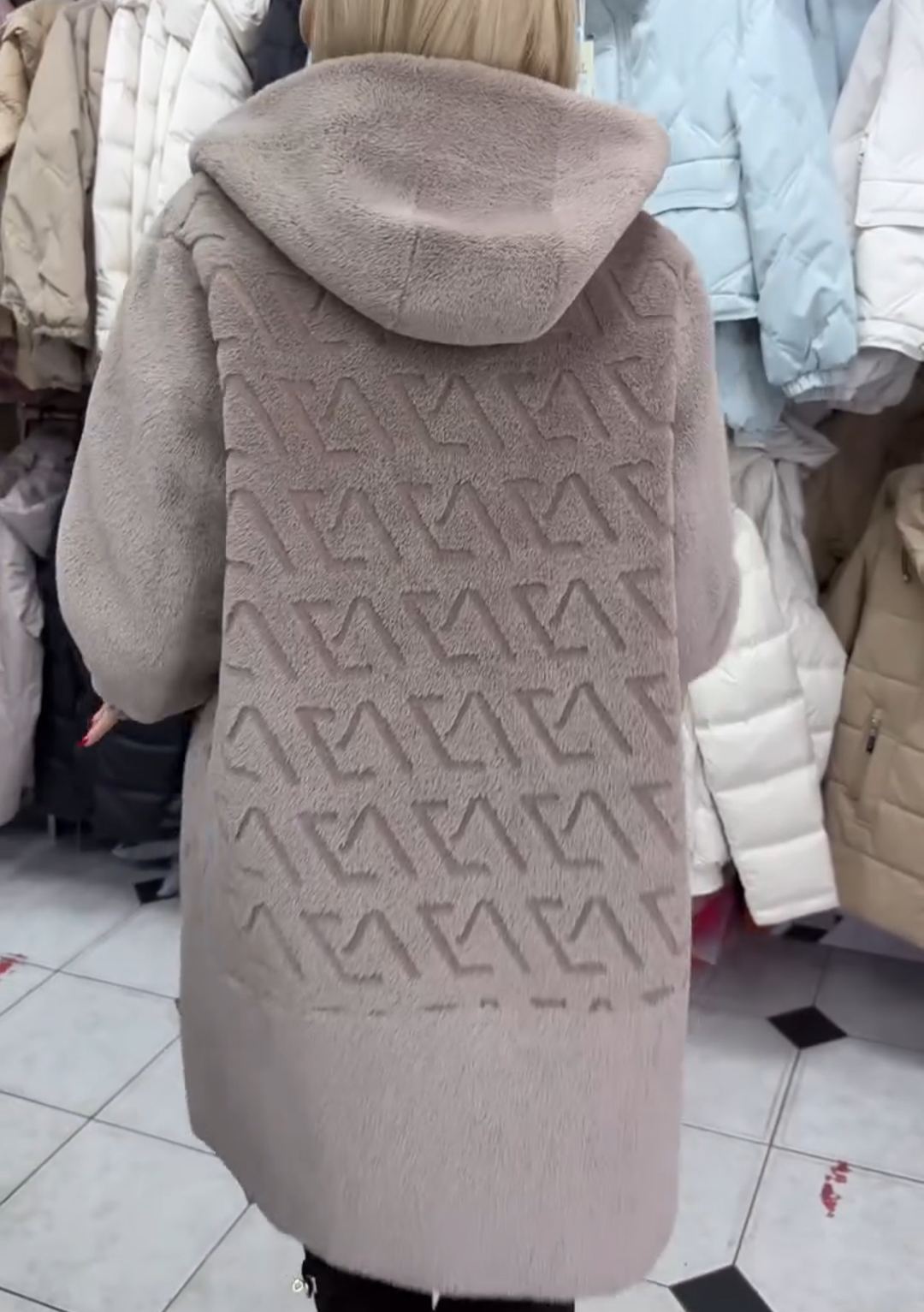 Light Luxury Reversible Beige Faux Fur & Suede Coat