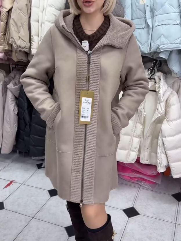 Light Luxury Reversible Beige Faux Fur & Suede Coat