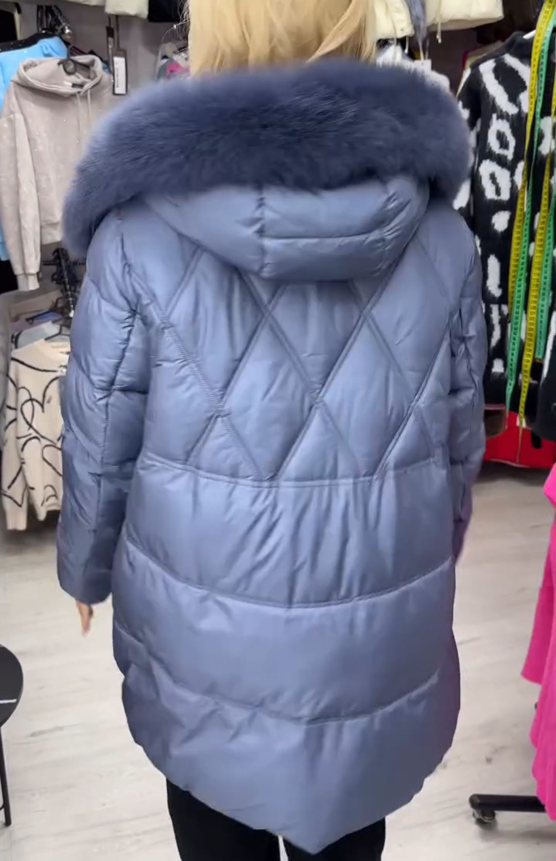 Fashion Premium Blue Down Jacket with Faux Fur Accent