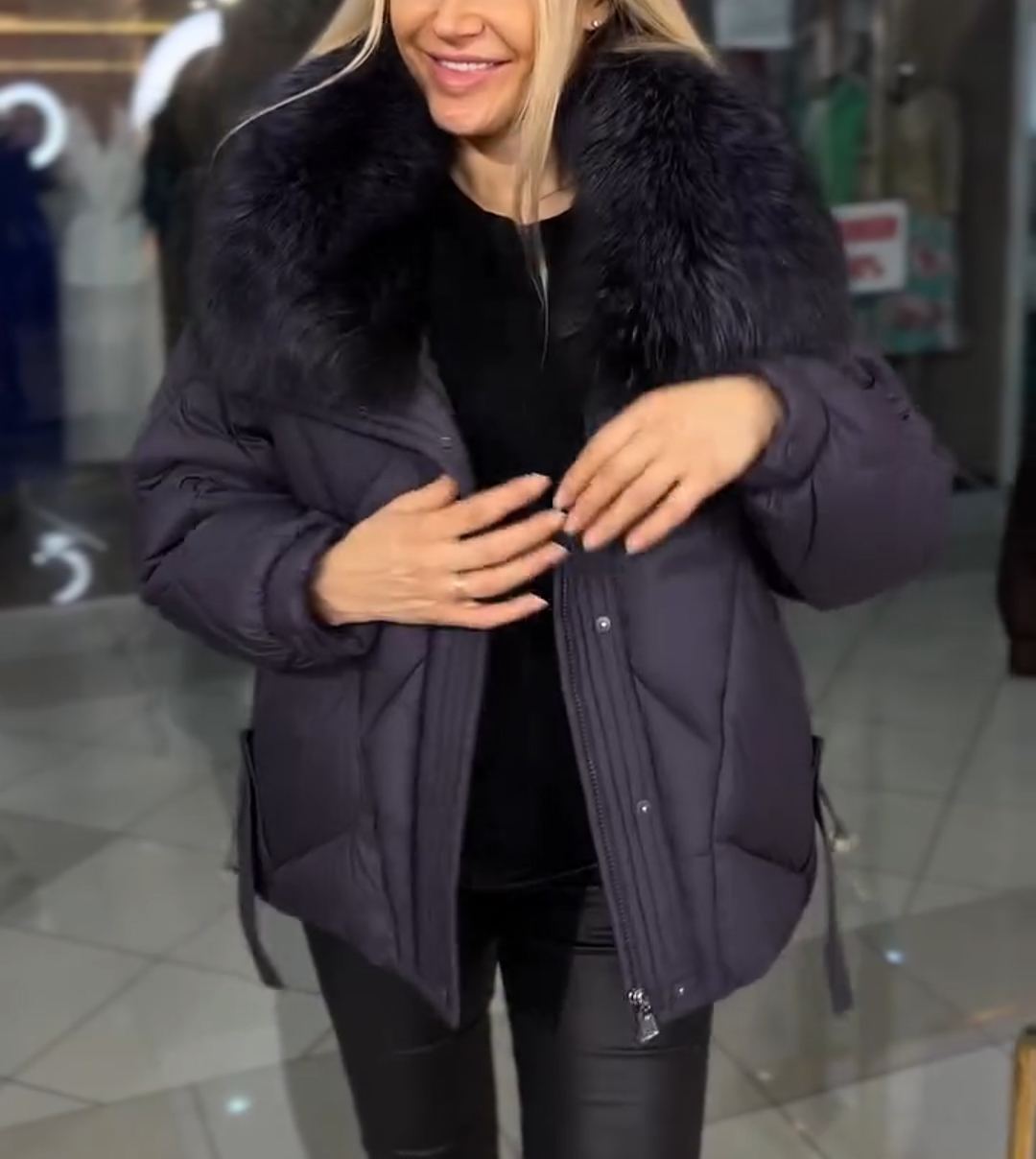 Fashion Premium Purple Down Jacket with Faux Fur Accent