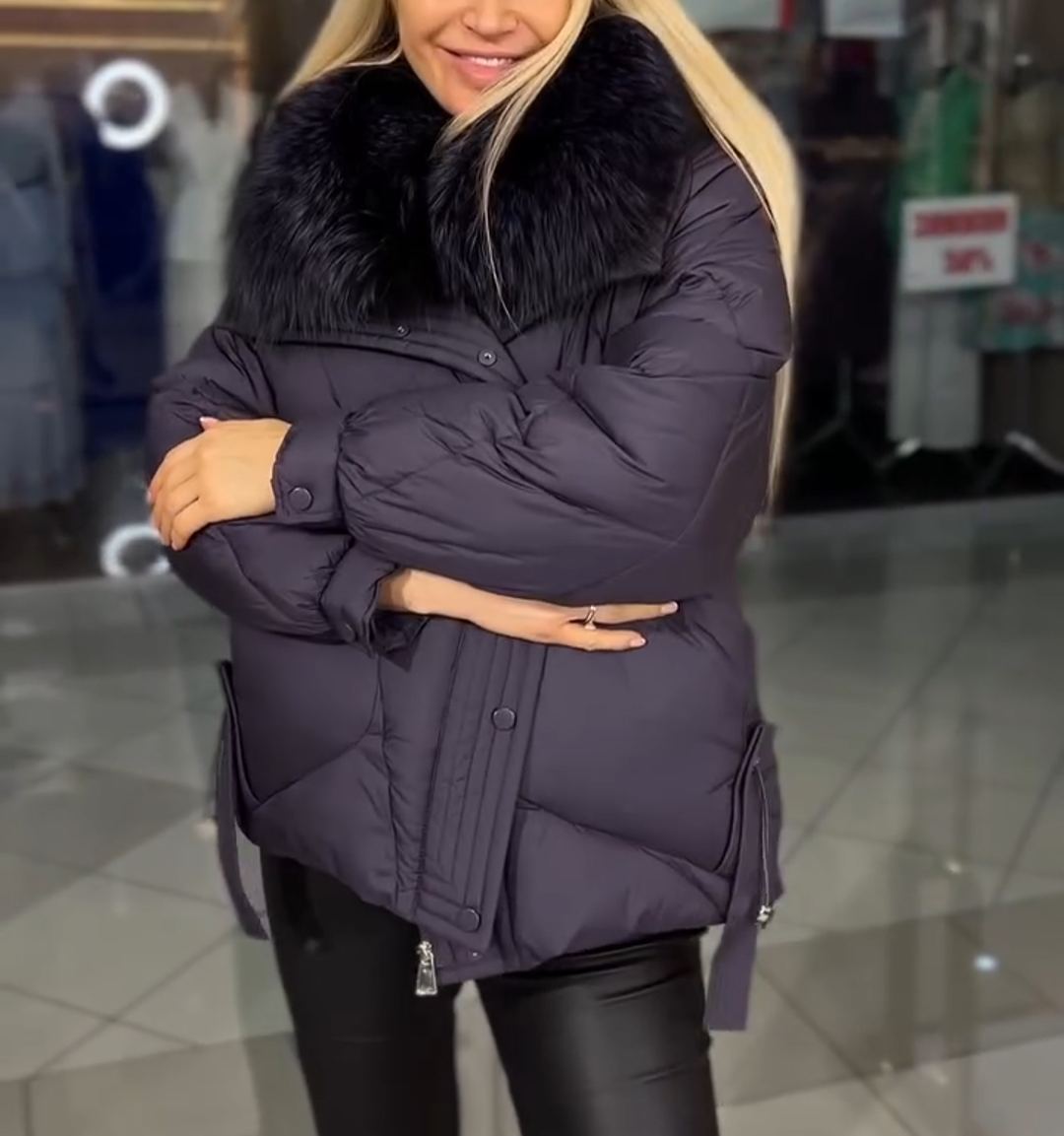 Fashion Premium Purple Down Jacket with Faux Fur Accent