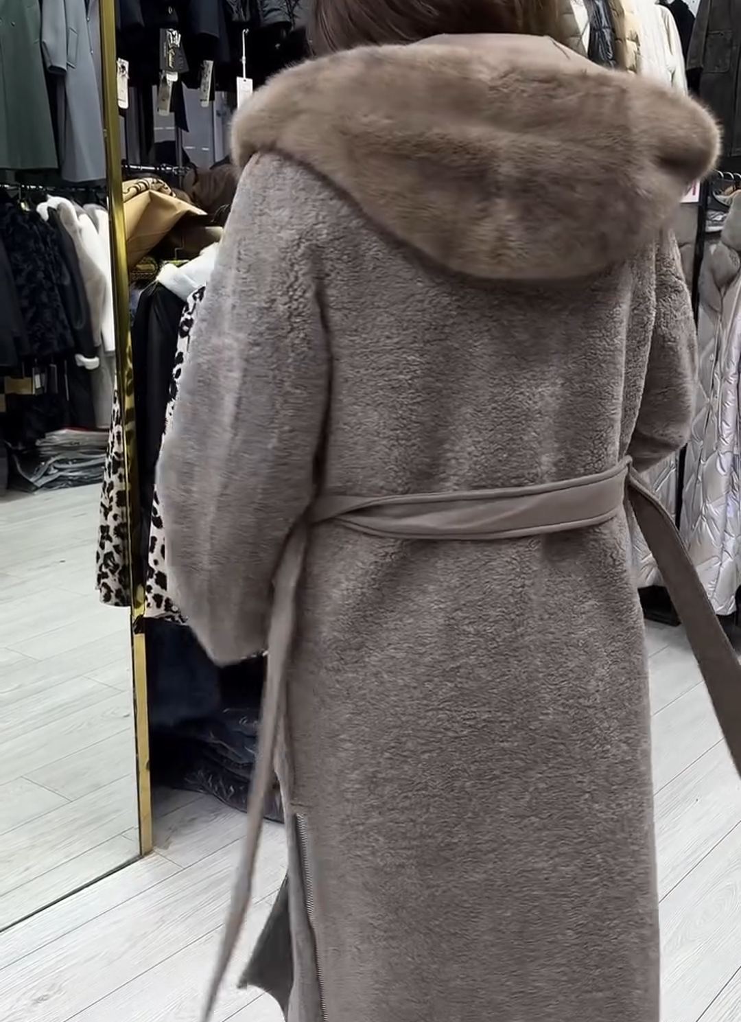 Light Luxury Reversible Beige Shearling & Suede Coat