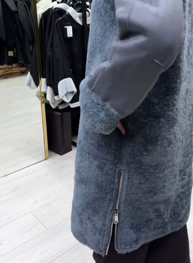 Light Luxury Casual Reversible Gray Shearling Coat