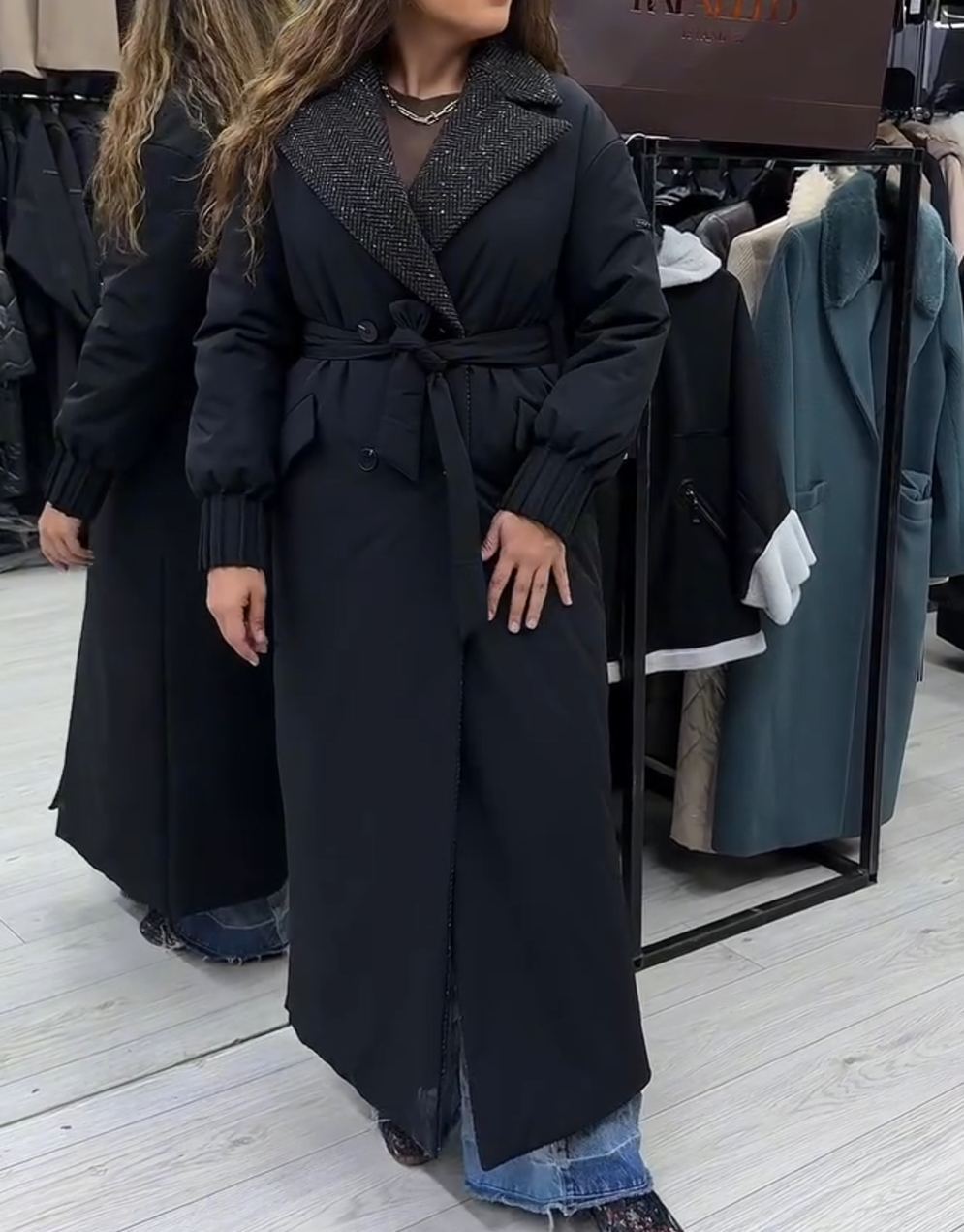 Vintage Contrast-Fabric Black Coat with Herringbone Collar