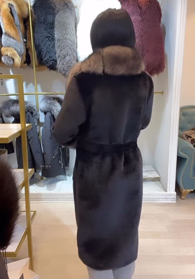 Vintage Glam Black Faux Fur Lapel Coat