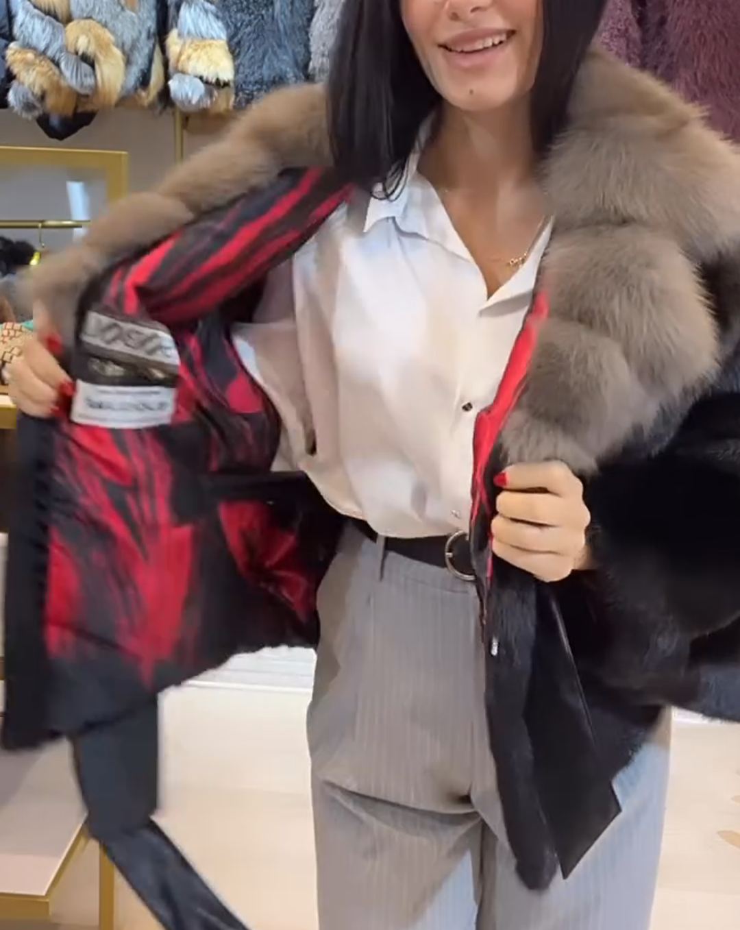 Light Luxury Contrast-Collar Black Faux Fur Coat