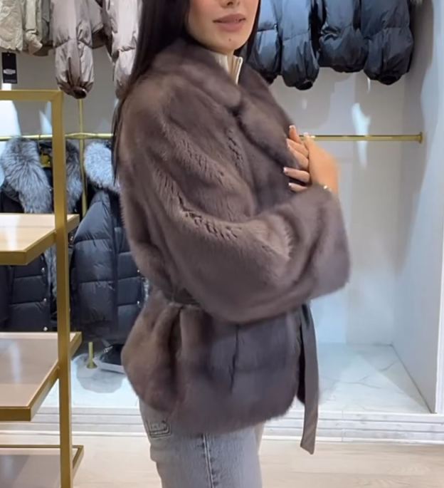 Light Luxury Textured Gray Faux Fur Coat