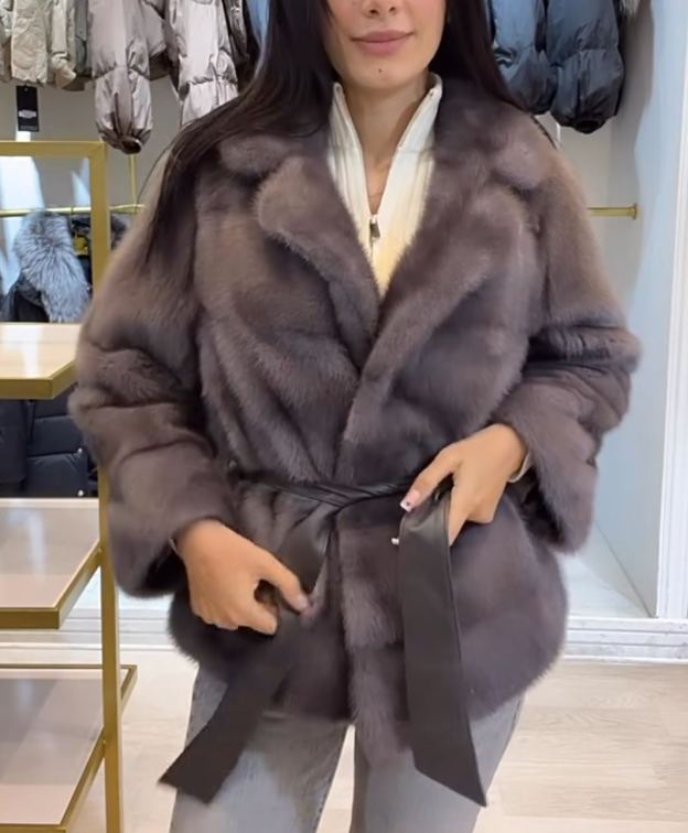 Light Luxury Textured Gray Faux Fur Coat