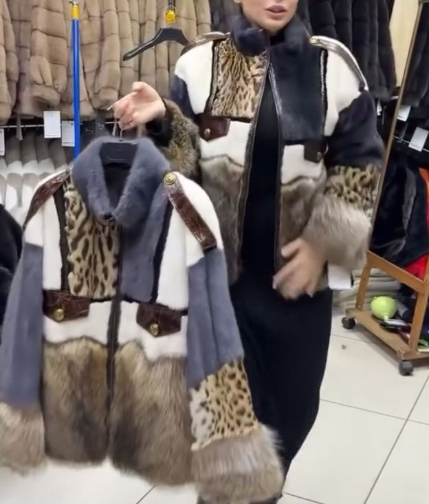 Fashion Multi-Material Patchwork Faux Fur Jacket