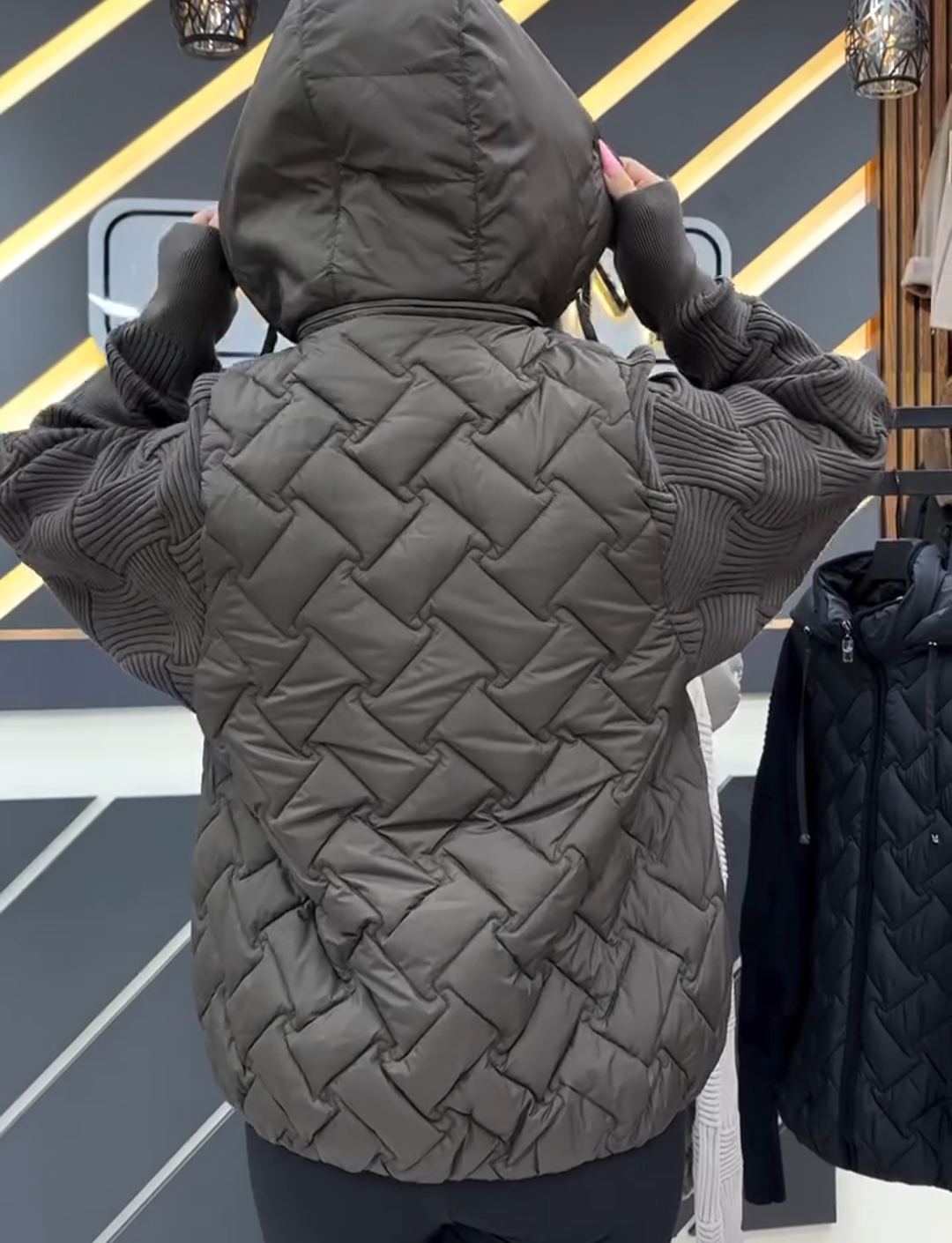 Fashion Mixed-Texture Knit-Sleeve Down Jacket