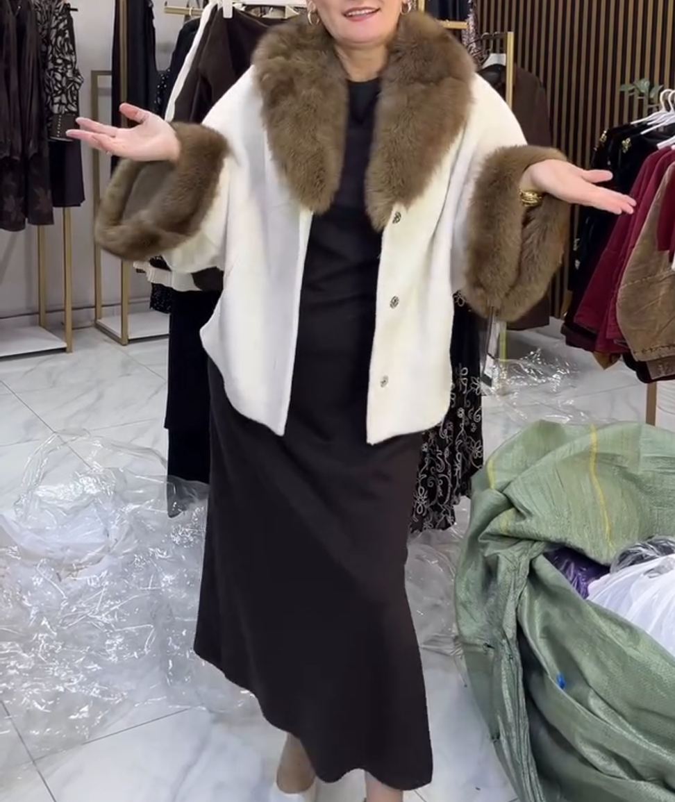 Urban Elegant White Coat with Brown Fur